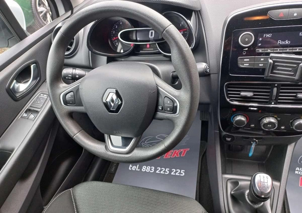 Renault Clio cena 33900 przebieg: 139000, rok produkcji 2019 z Kościan małe 232